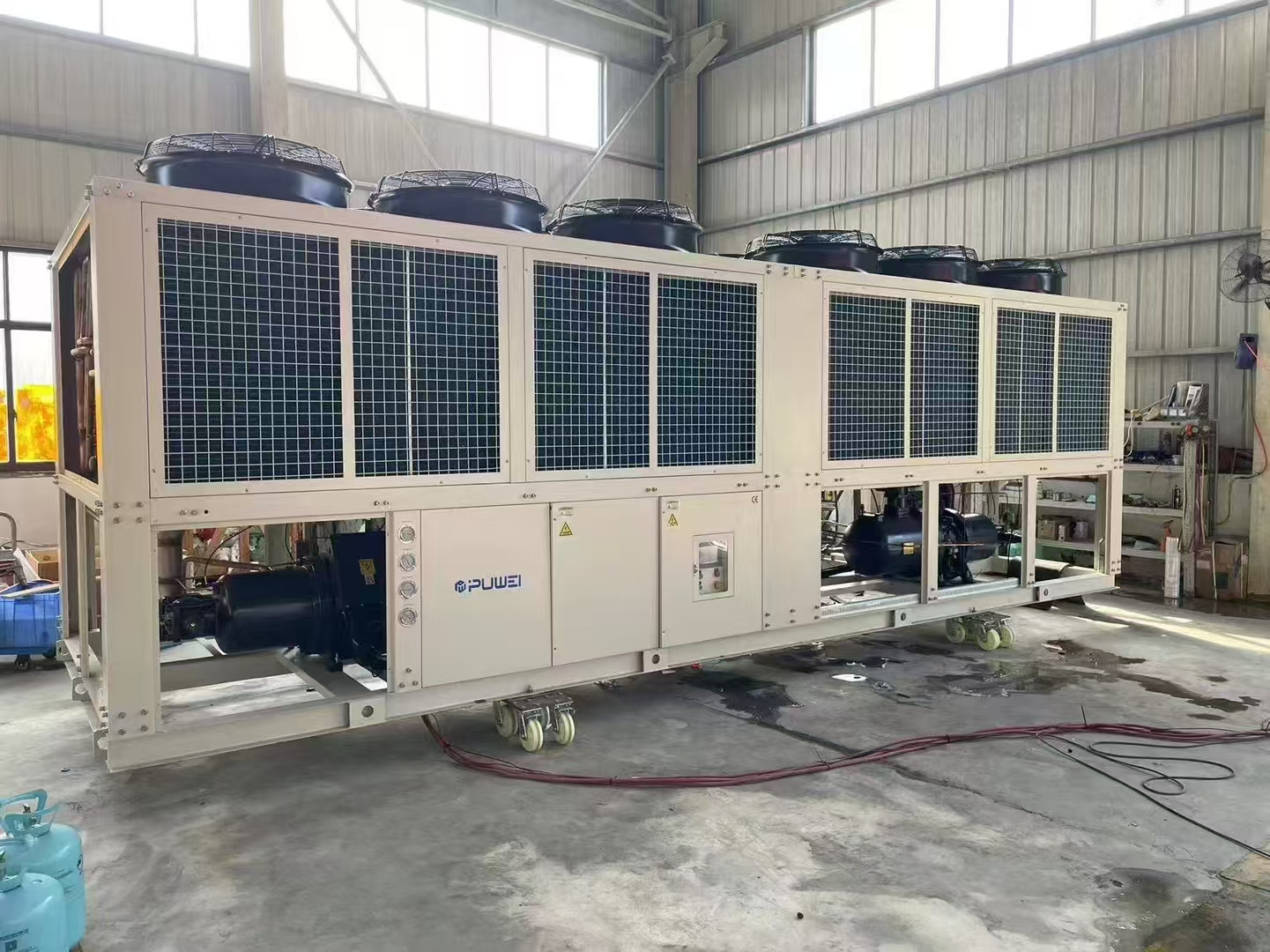 風冷式工業冷水機：高效工業降溫專家